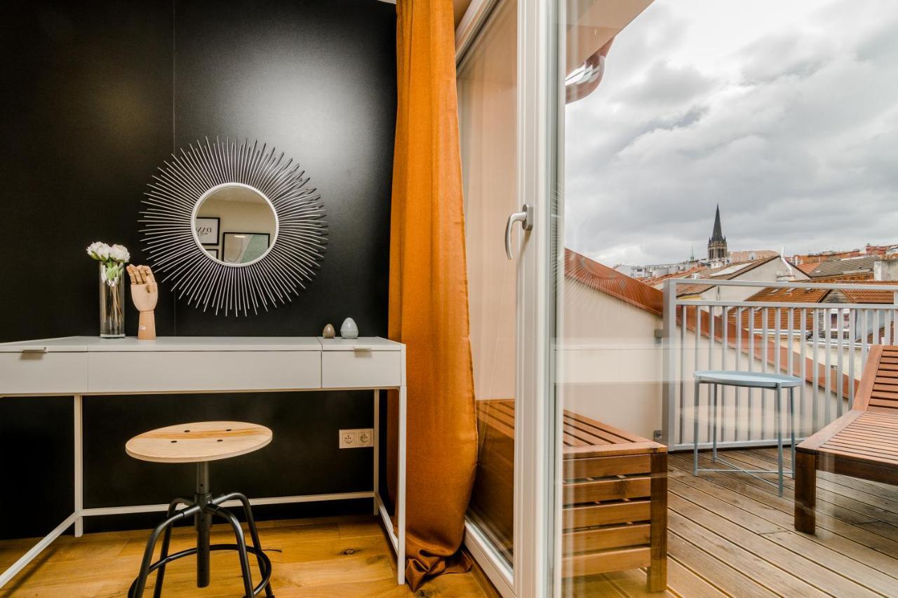 Prague Days - Premium Loft W Terrace - View - Netflix - Ac Appartement Buitenkant foto