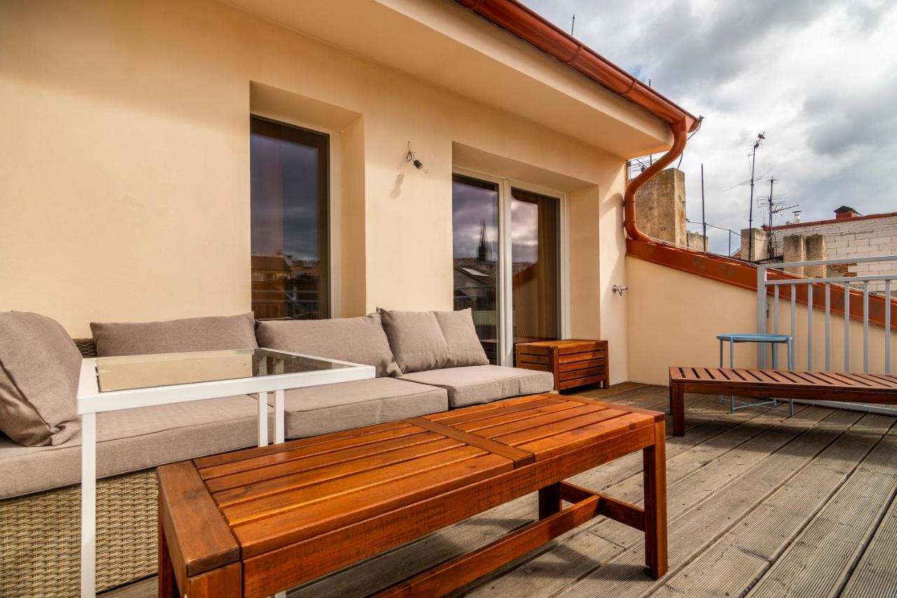 Prague Days - Premium Loft W Terrace - View - Netflix - Ac Appartement Buitenkant foto